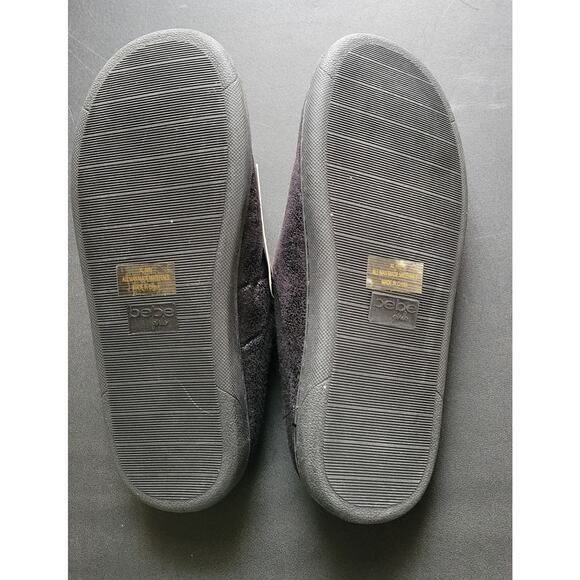 Bebe Girls Black Slip On Slippers - Size XL (4/5) - NWT - Picture 7 of 7